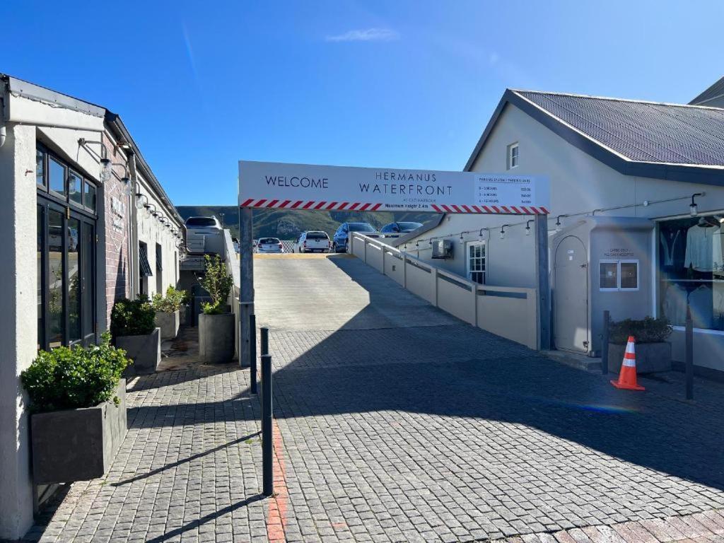 Hermanus Waterfront Apartment 12 Kültér fotó